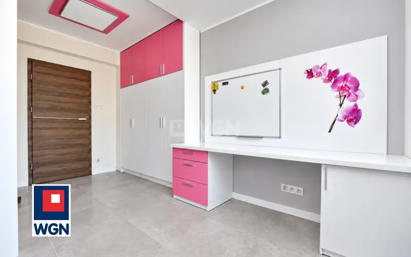 Mieszkanie na  wynajem Inowrocław - Solankowa Aleja - 3 Pokojowy Apartament blisko 70m2 w bloku z Windą,  - Miejscem w Hali garażowej i komórką lokatorską w Najlepszej Lokalizacji Inowrocławia 150 metrów od Parku Solankowego